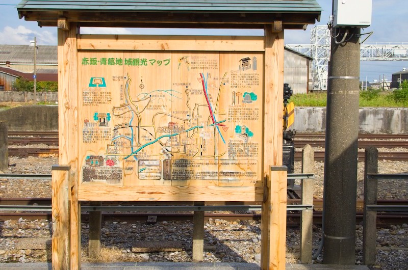 美濃赤坂駅にて