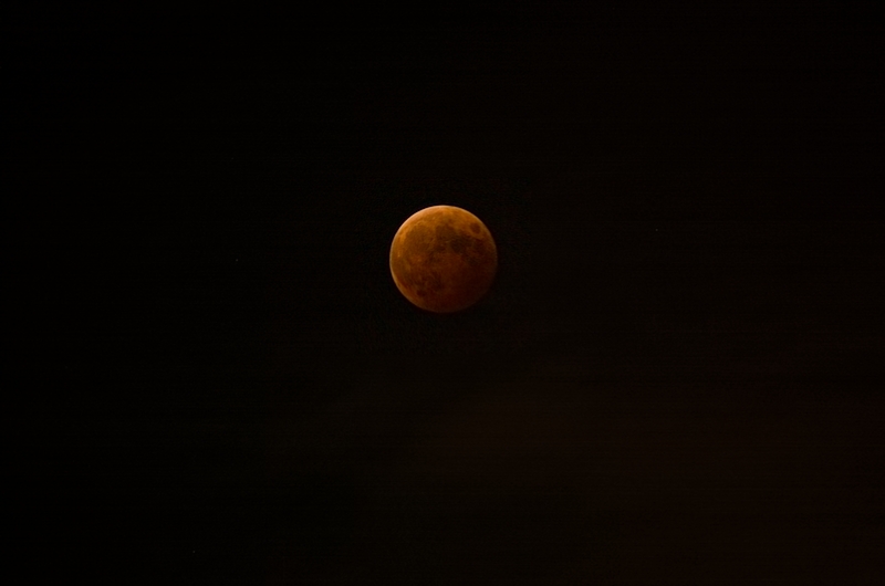08/Oct/2014 Moon(2)